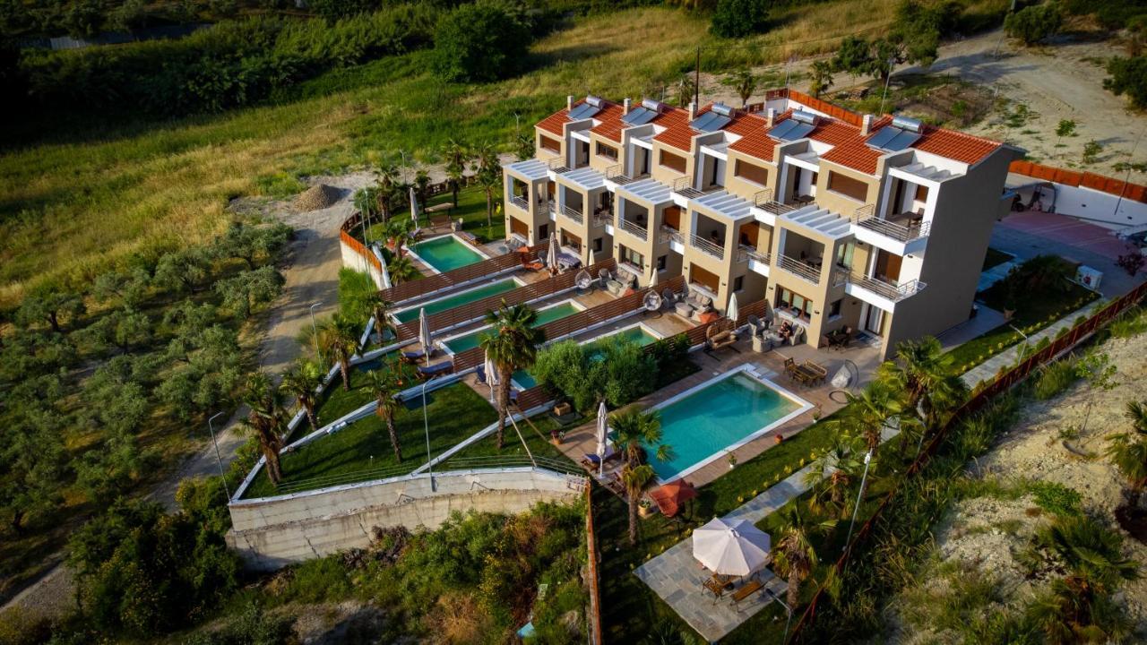 Pefkohori Golden Mountain Beach Villas Esterno foto