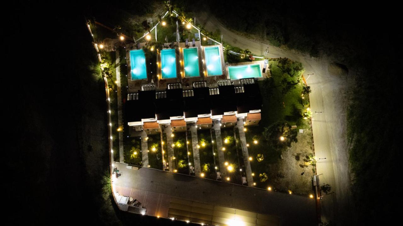 Pefkohori Golden Mountain Beach Villas Esterno foto