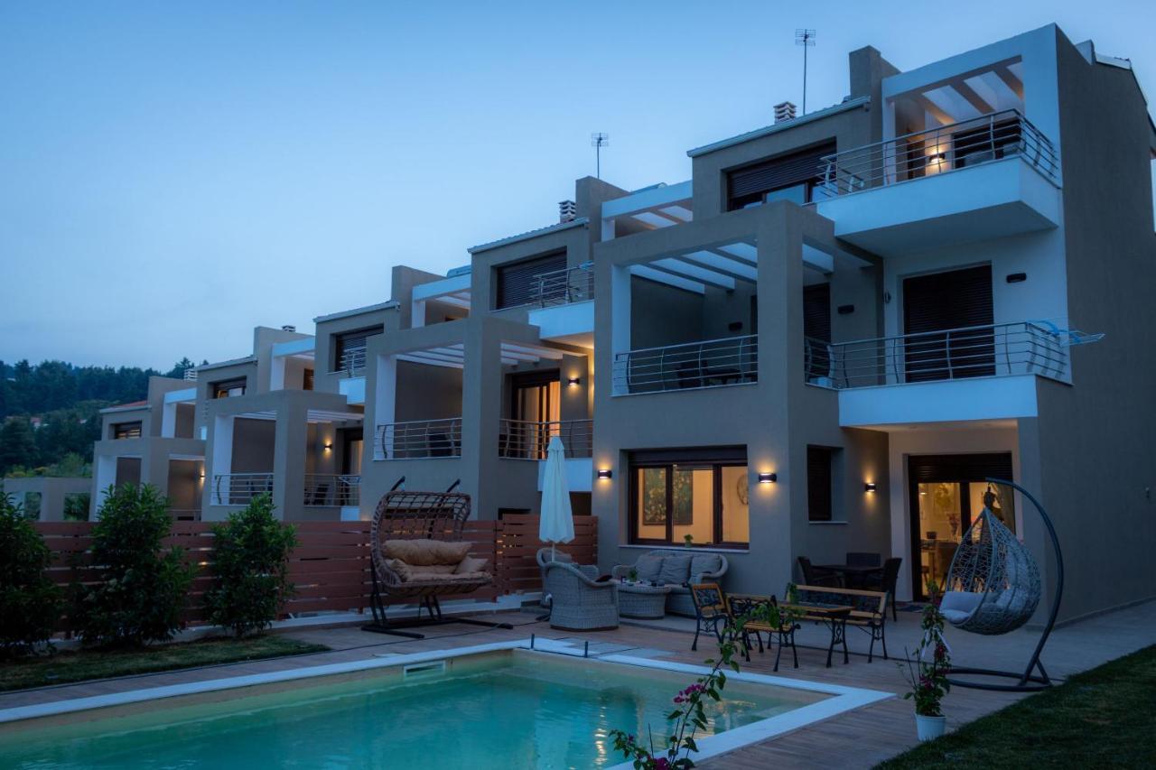 Pefkohori Golden Mountain Beach Villas Esterno foto