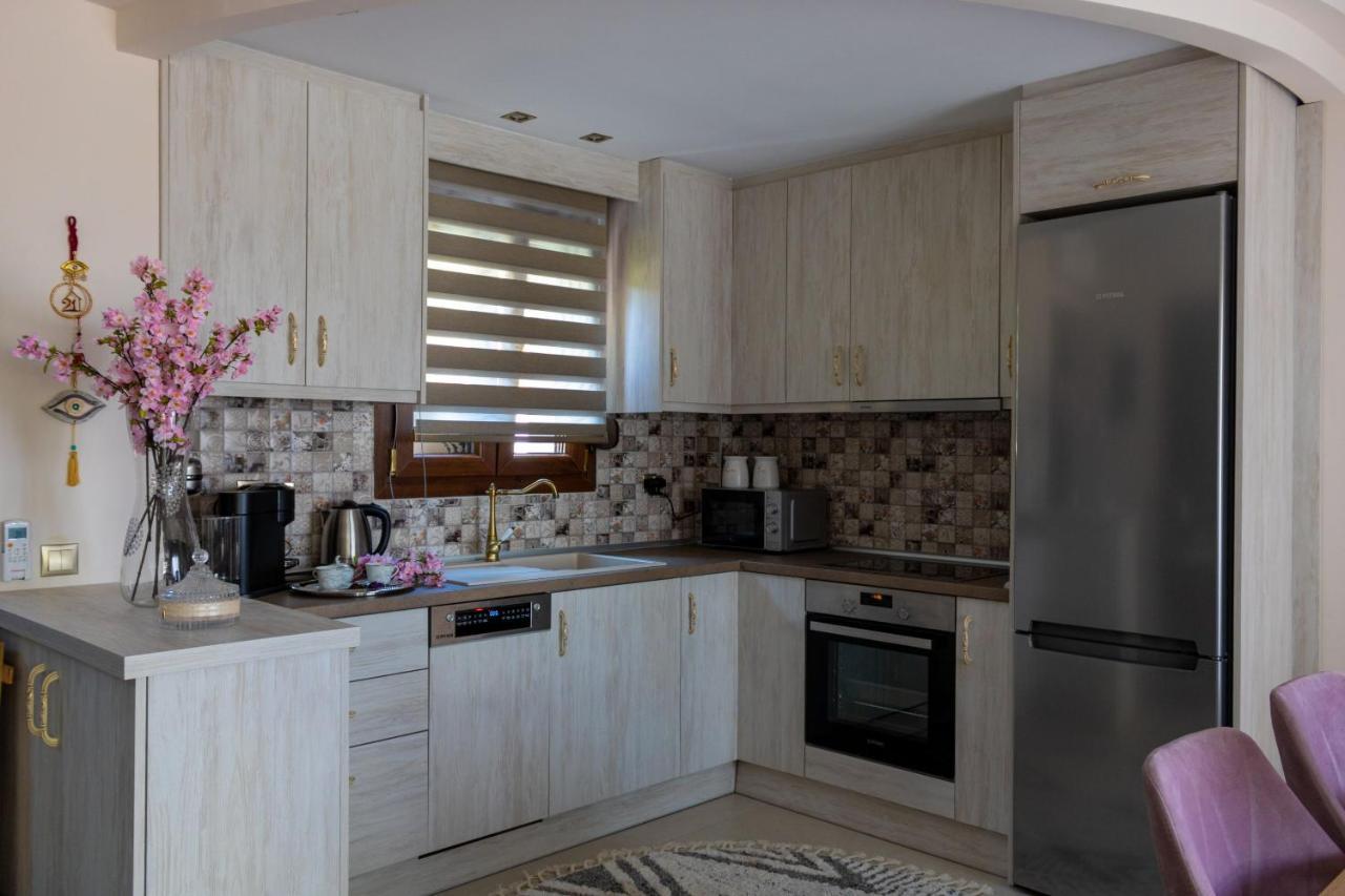 Pefkohori Golden Mountain Beach Villas Esterno foto