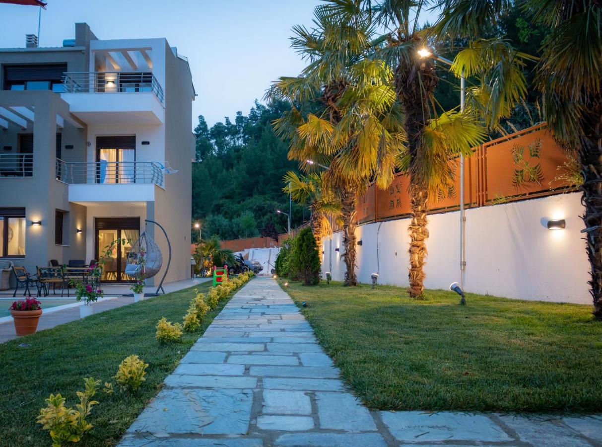 Pefkohori Golden Mountain Beach Villas Esterno foto